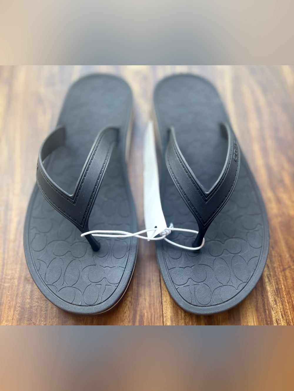 NWT Coach Black Signature Pattern Flip Flops Thong  Sandals size 5